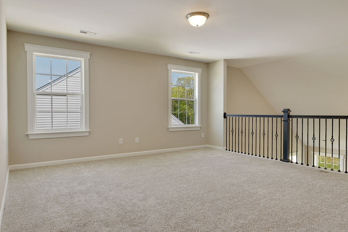 https://assets.windsorhomes.us/img/Richmond_C_VR_lot81_219 Wildwood_loft.jpg